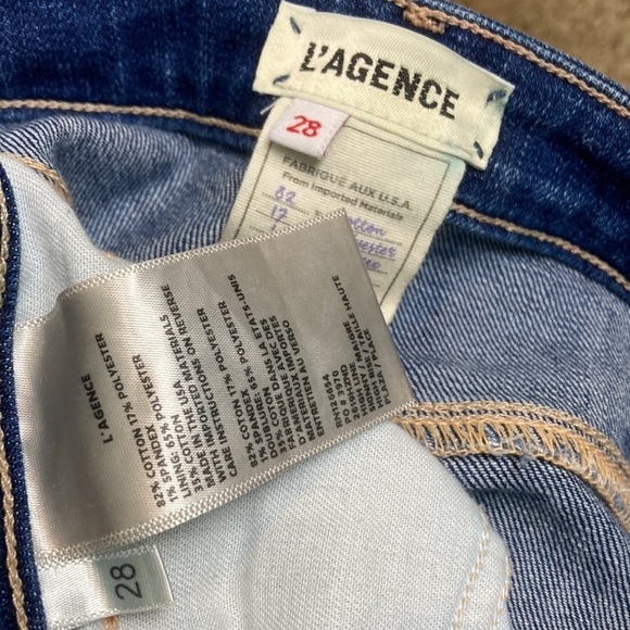 L’Agence Highline High Rise Jeans Med Wash Factory Distressed 28 Sharkbite Hem - Picture 12 of 16